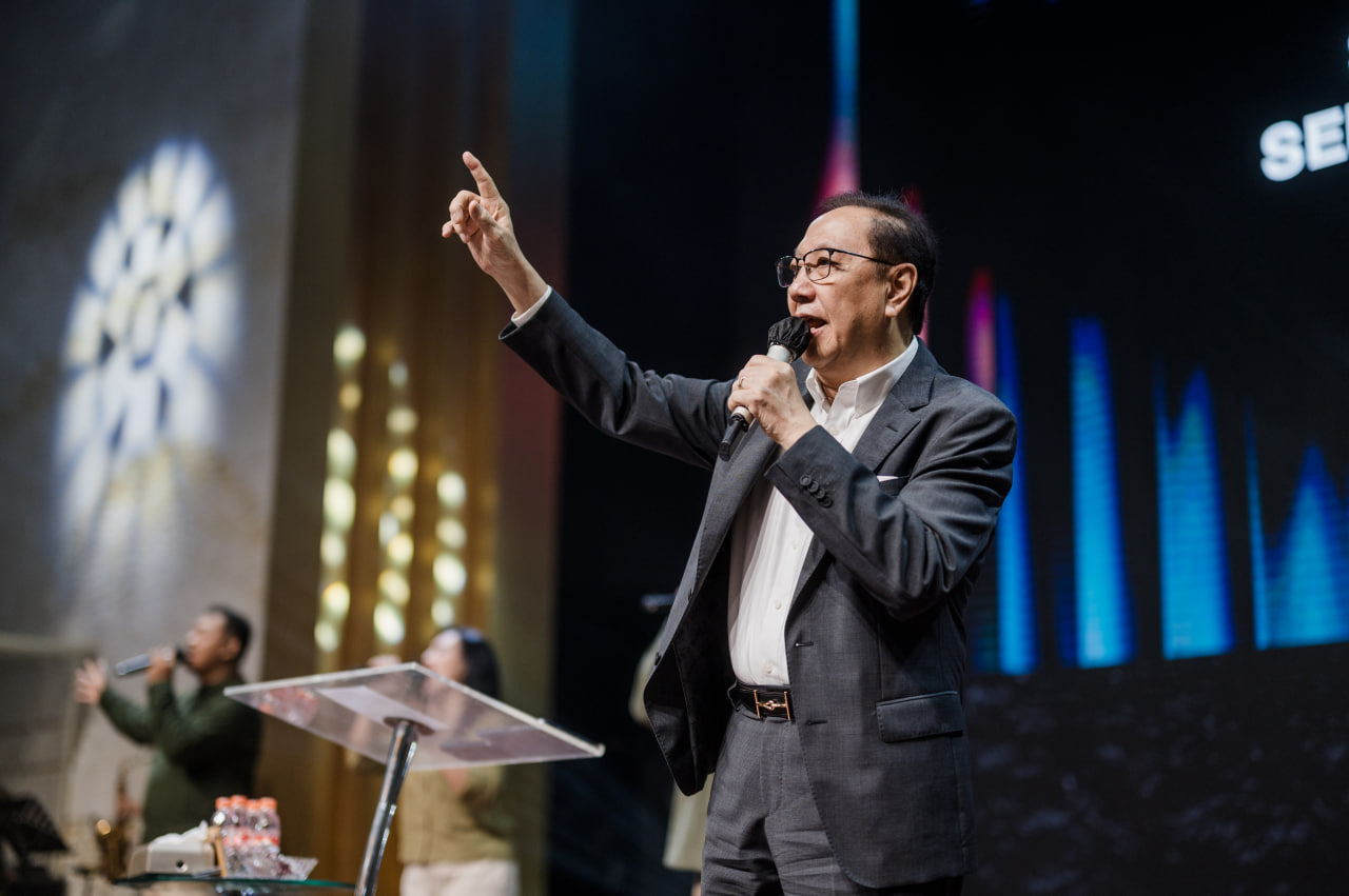 Pdt. Timotius Arifin Tedjasukmana